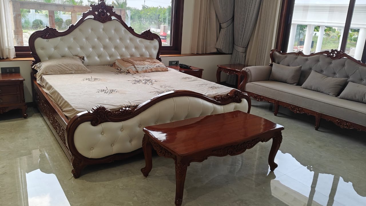 Royal Bedroom Set